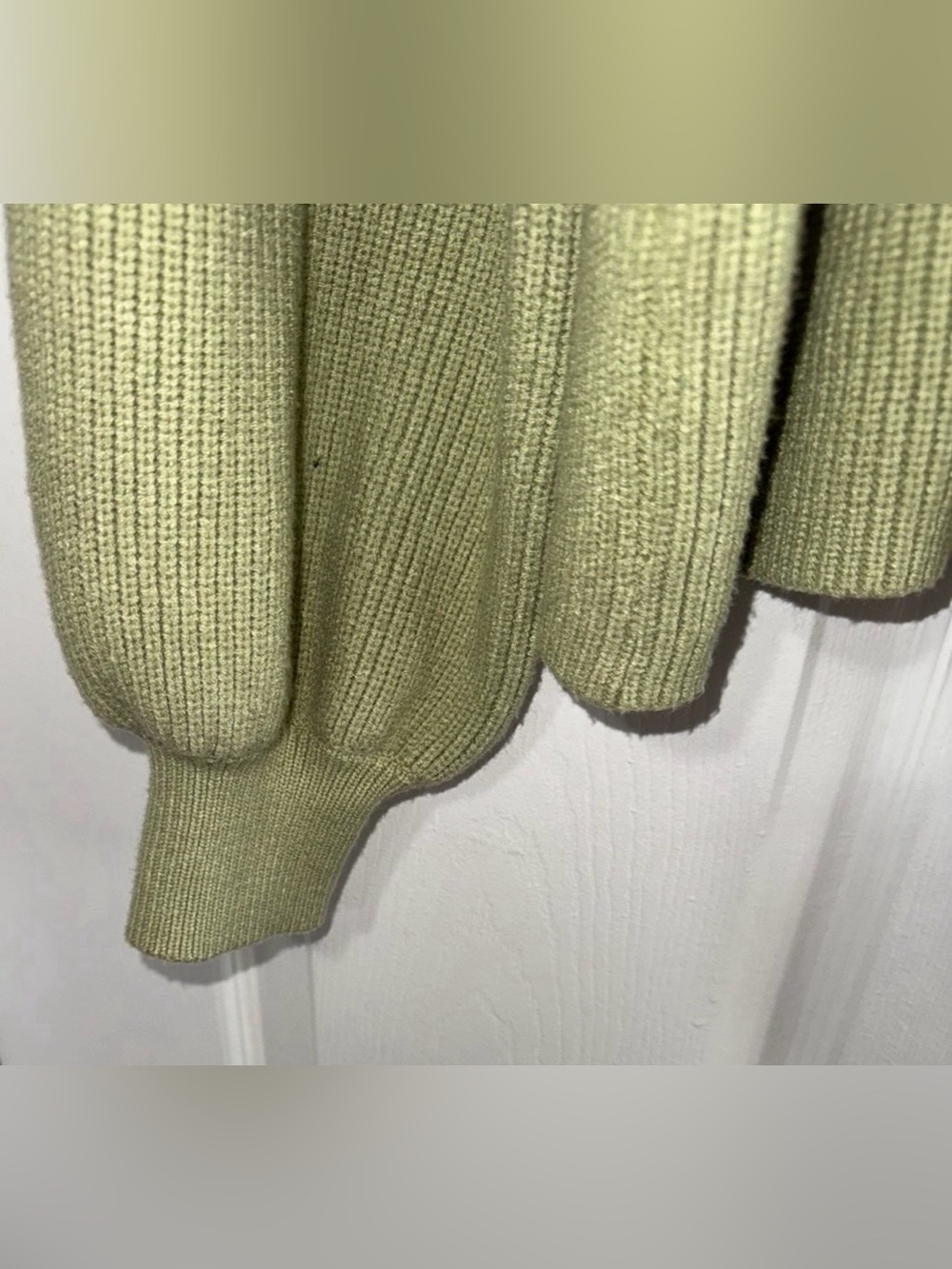 Olive Green Women's Oversized Knit Sweater- M/L - Picture 2 of 4